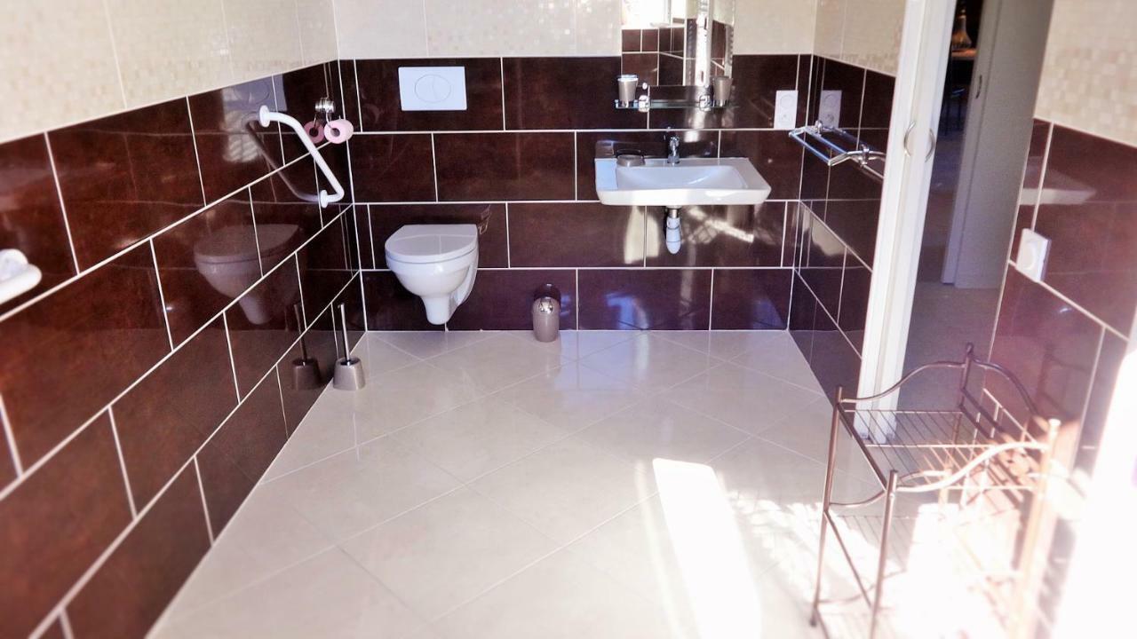 Gite CANTAUVERGNE Villa Vebret Esterno foto
